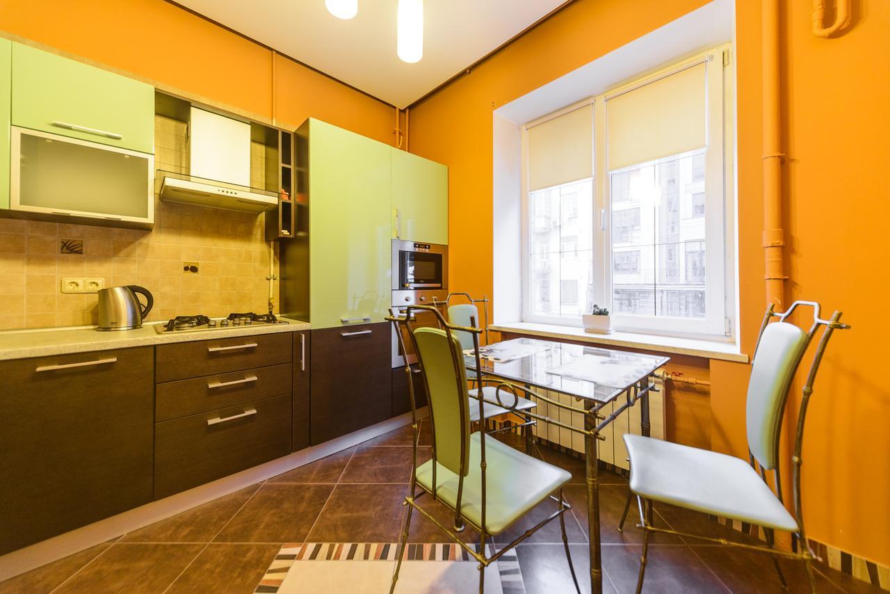 1-Room Apartments Kiev City Center Esterno foto